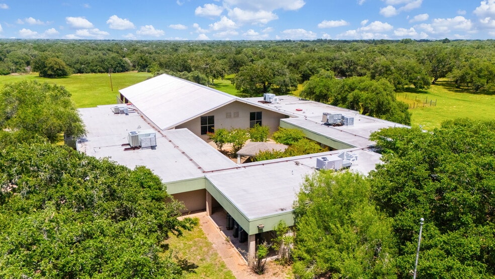 More Photos Of 120 David Wade Dr, Victoria Rehabilitation Center For Sale