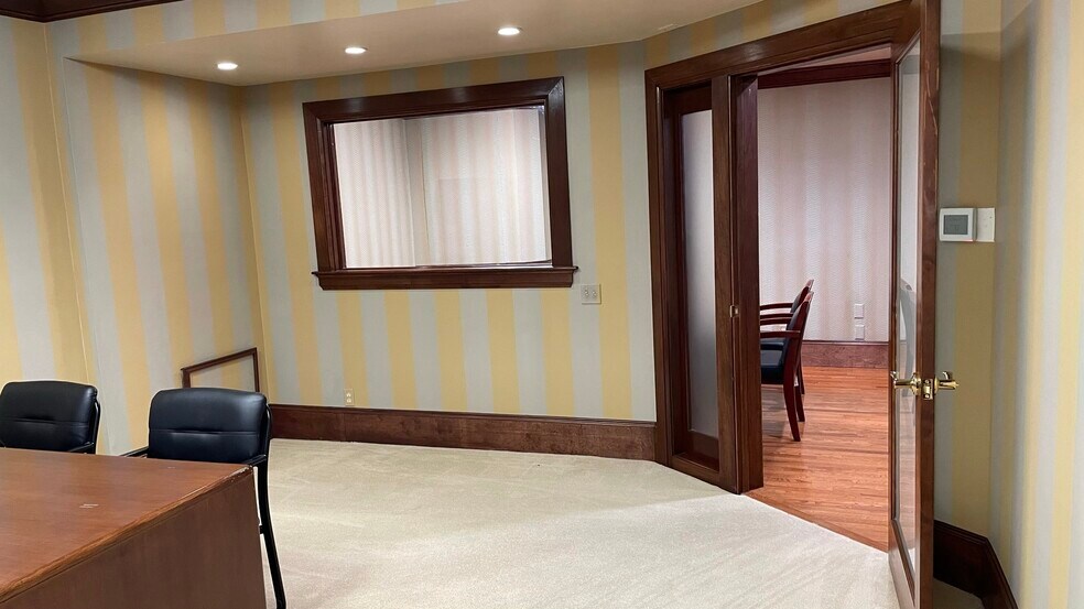 More Photos Of 215 W Alisal St, Salinas Office For Lease