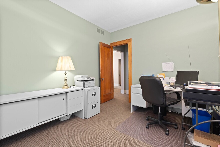 More Photos Of 62 Empire Blvd, Rochester Medical For Sale