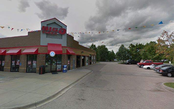 More Photos Of 1305 Crystal Ln, Chaska Auto Repair For Lease