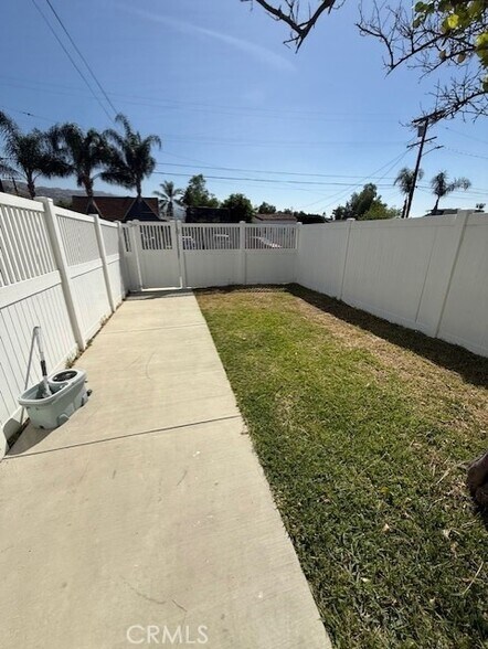 More Photos Of 7737 Ferncola Ave, Sun Valley Apartments For Sale