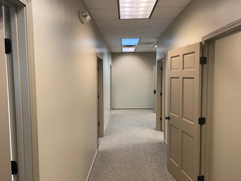 More Photos Of 4286 Bells Ferry Rd, Kennesaw Office For Lease