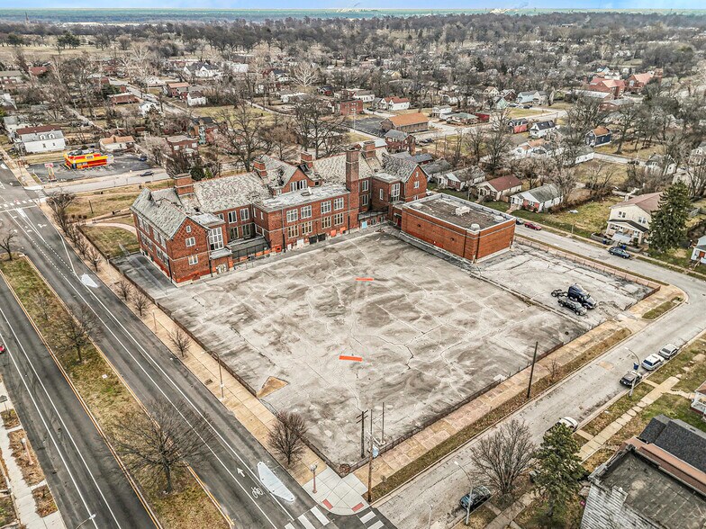 More Photos Of 5814 Thekla Ave, Saint Louis Specialty For Sale