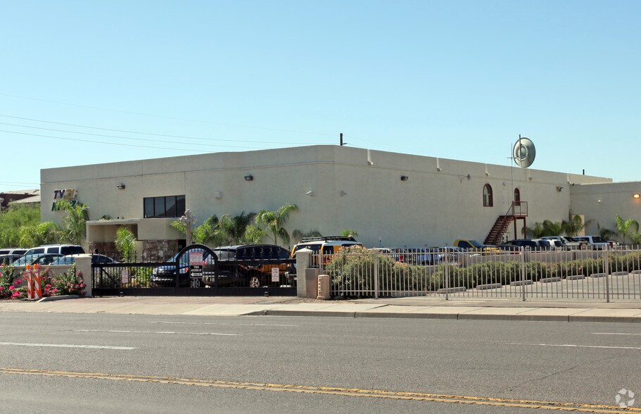 More Photos Of 3551 E McDowell Rd, Phoenix Office For Lease