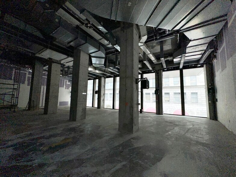 More Photos Of 130 William St, New York Apartments For Lease