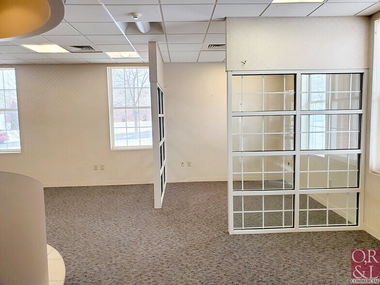More Photos Of 768 N Main St, Manchester Bank For Lease