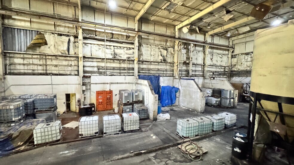 More Photos Of 14305 Cocoa Avenue, Reno Industrial For Sale