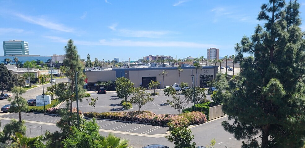 More Photos Of 1985-1985 S Santa Cruz St, Anaheim General Retail For Lease