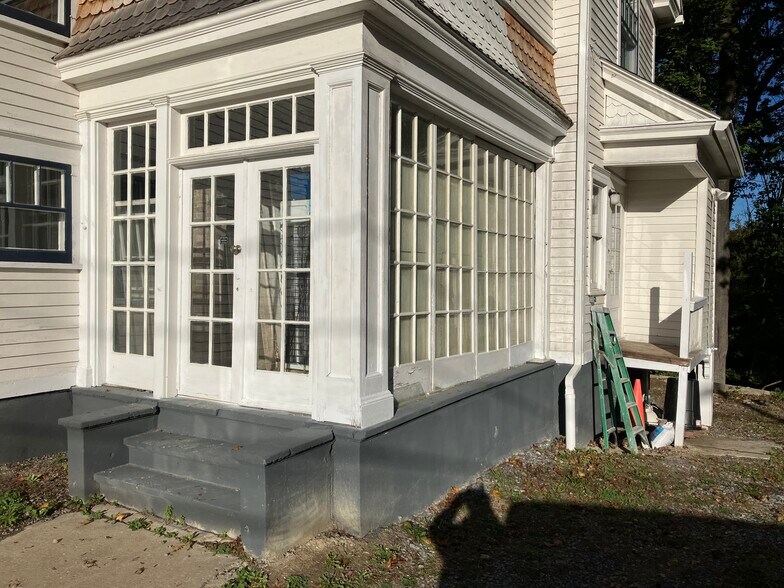 More Photos Of 54 Parkwood Blvd, Hudson Apartments For Sale