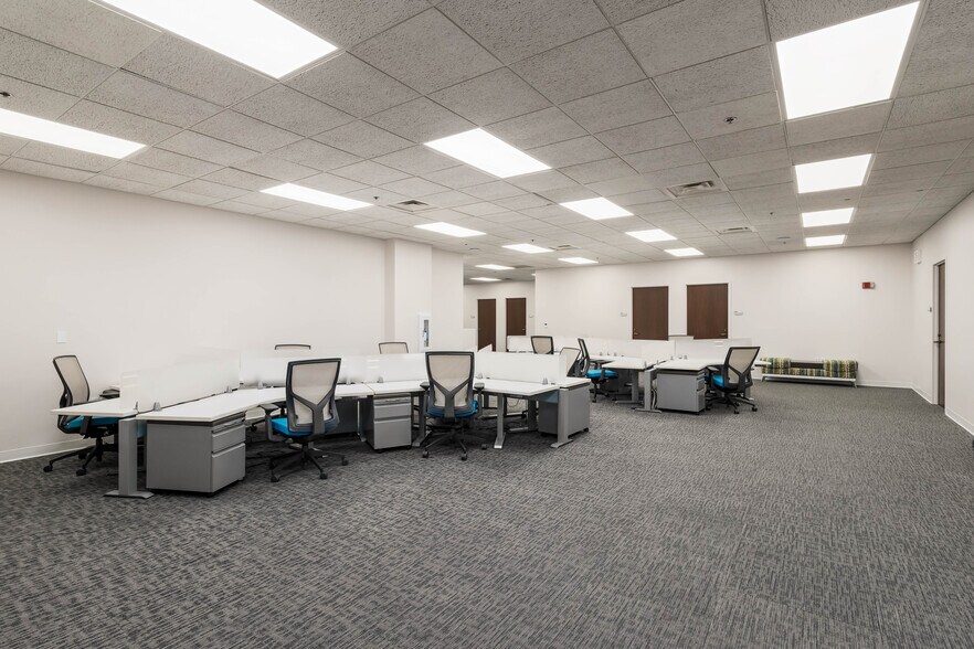 More Photos Of 3 Easton Oval, Columbus Coworking Space