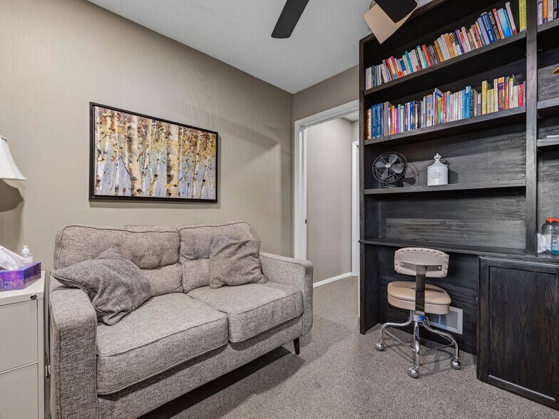 More Photos Of 5 Doctors Park, Asheville Medical For Sale