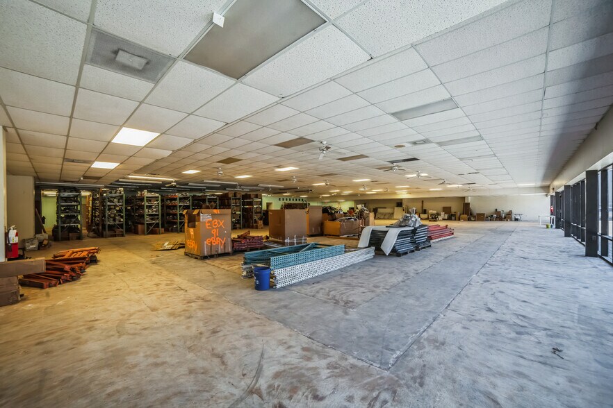 More Photos Of 3650 N Highway 1, Cocoa Light Manufacturing For Sale