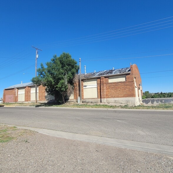 More Photos Of 1 Bay Dr, Great Falls Flex For Sale