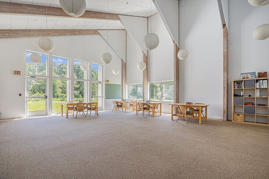 More Photos Of 56968 Dailey Rd, Dowagiac Shelter For Sale