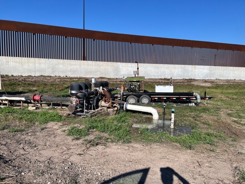 More Photos Of 424.43 Acs on E. Side of Pharr Intl. Bridge, Pharr Land For Sale