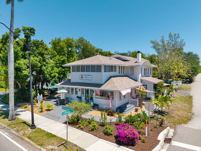 More Photos Of 2135 Mcgregor Blvd, Fort Myers Hospitality For Sale