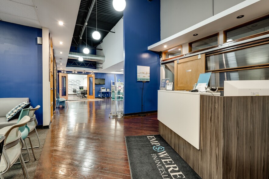 More Photos Of 14665 Midway Rd, Addison Office For Lease