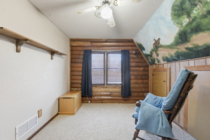 More Photos Of 12703 N Robinhood Ln, Kansas City Land For Sale