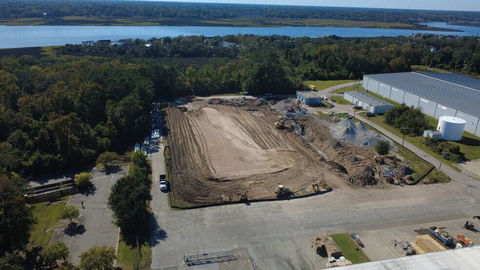 More Photos Of 4500 Leeds Avenue, North Charleston Warehouse For Lease