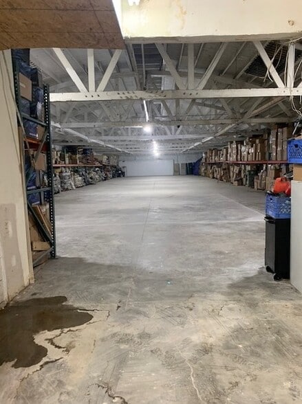 More Photos Of 1729 S Santee St, Los Angeles Warehouse For Lease