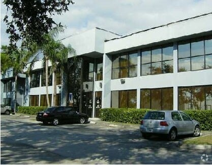 More Photos Of 4503 NW 103rd Ave, Sunrise Light Distribution For Lease