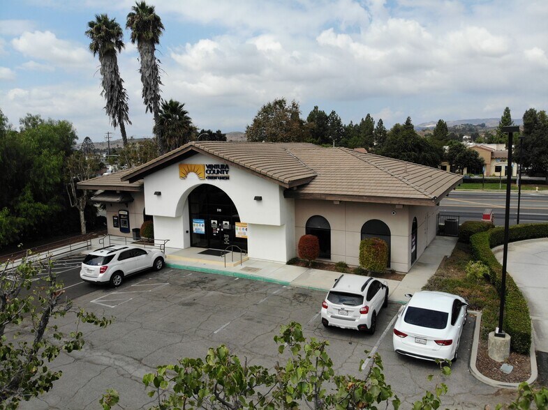 More Photos Of 502-550 New Los Angeles Ave, Moorpark Unknown For Lease