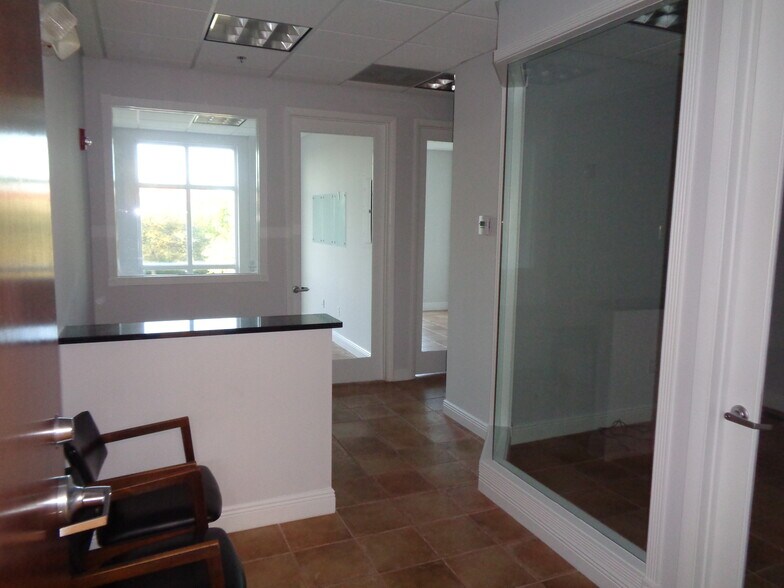 More Photos Of 5850 Coral Ridge Dr, Coral Springs Medical For Sale