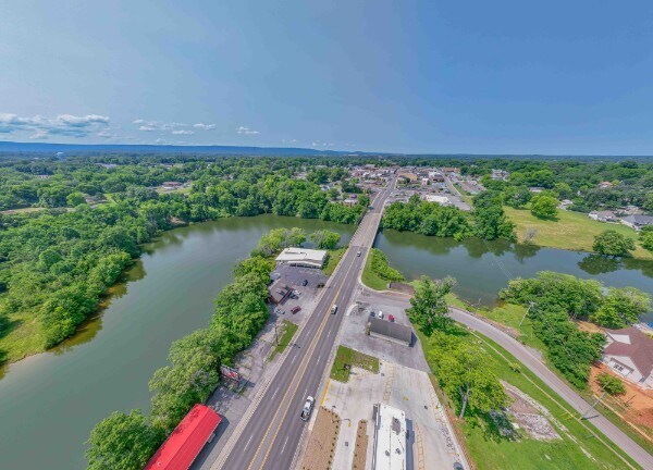 More Photos Of 410 Dinah Shore Blvd, Winchester Office Residential For Sale