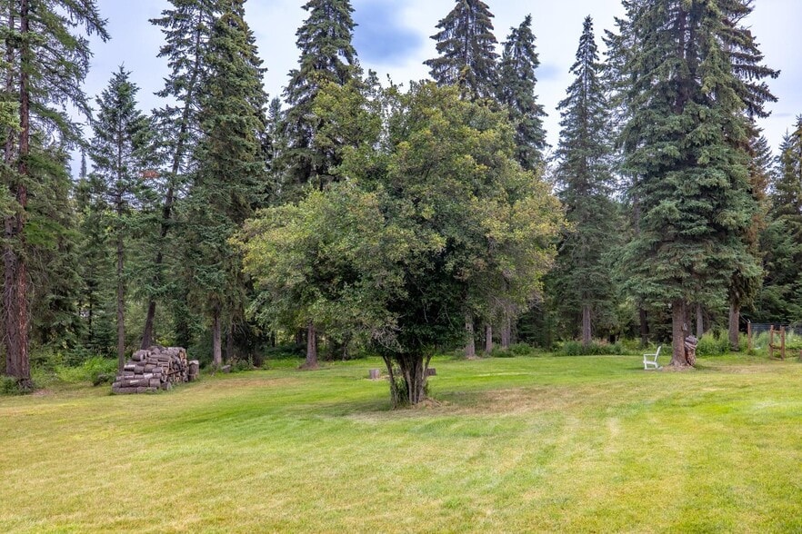 More Photos Of 5879 Us Highway 93 S, Whitefish Multifamily For Sale