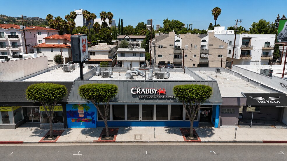 Primary Photo Of 4457 Van Nuys Blvd, Sherman Oaks Restaurant For Sale