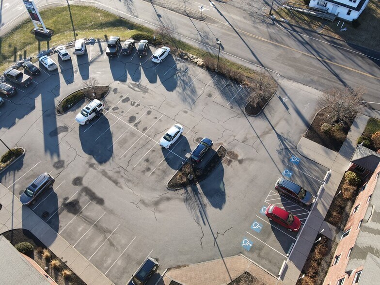 More Photos Of 5 Community Dr, Augusta Office For Sale