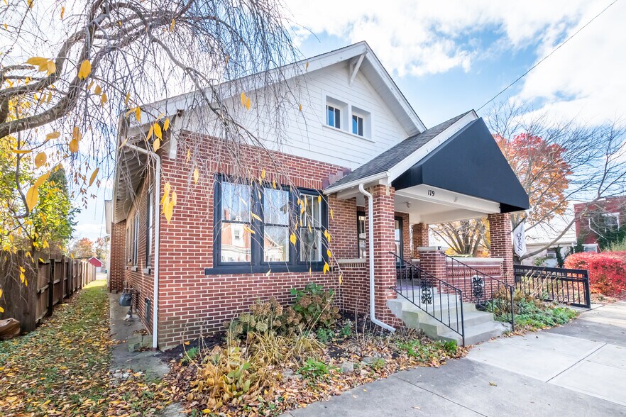 More Photos Of 179 E Main St, Plain City Loft Creative Space For Lease