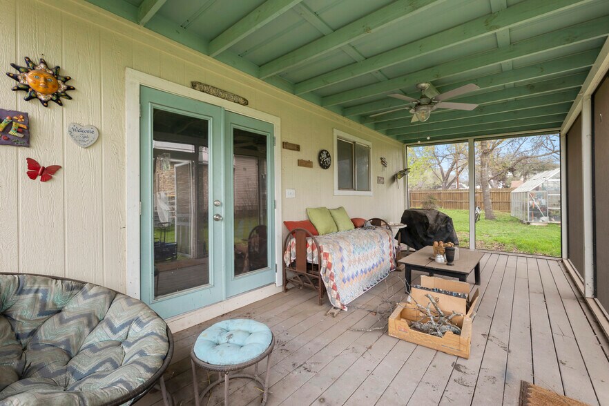 More Photos Of 3303 Ranch Road 1869, Liberty Hill Specialty For Sale