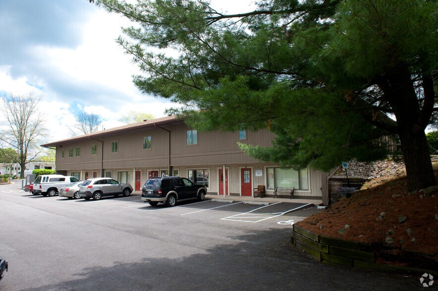 More Photos Of 11110 Liberty Rd, Randallstown Freestanding For Lease