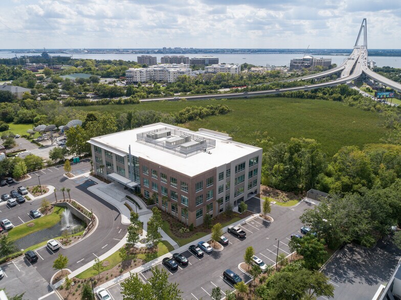More Photos Of 235 Magrath Darby Blvd, Mount Pleasant Office For Lease