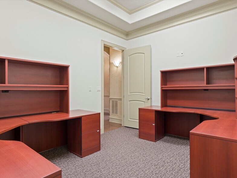 More Photos Of 4603 Colleyville Blvd, Colleyville Office For Sale