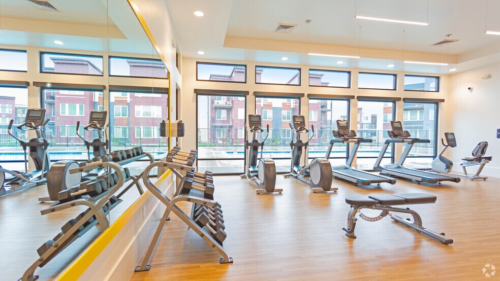 More Photos Of 2200 W Meeker St, Kent Apartments For Lease