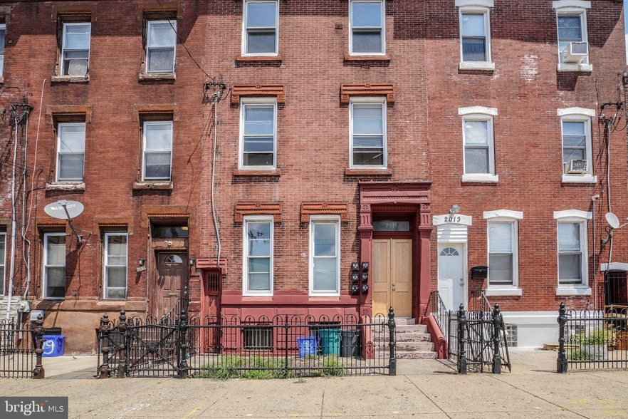 Primary Photo Of 2011 E Allegheny Ave, Philadelphia Apartments For Sale