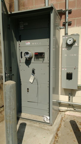 More Photos Of 2819 Southwest Dr, Los Angeles Warehouse For Sale