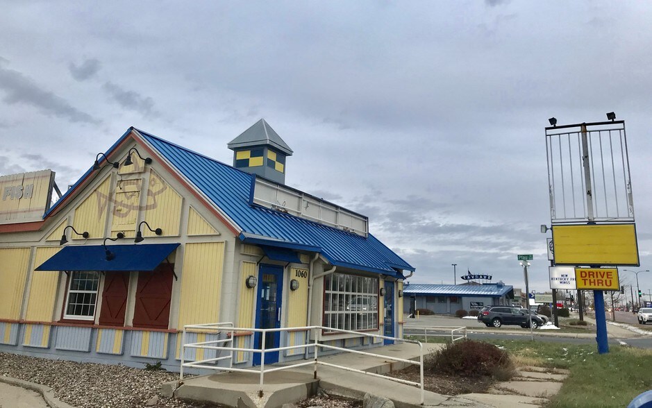 More Photos Of 1060 Madison Ave, Mankato Fast Food For Lease