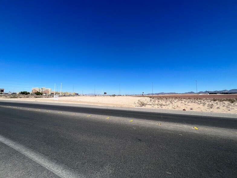 Primary Photo Of 10410 Dean Martin dr, Las Vegas Land For Sale