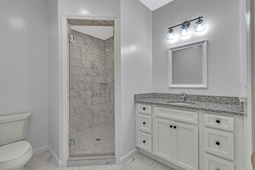 More Photos Of 253 Mantoloking Rd, Brick Apartments For Sale