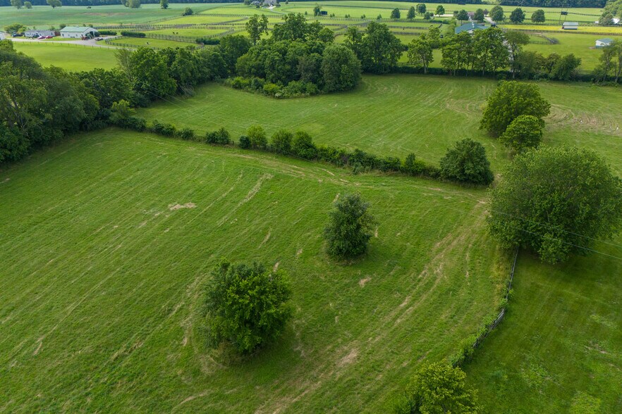 More Photos Of 1975 Georgetown Rd, Paris Lodge Meeting Hall For Sale