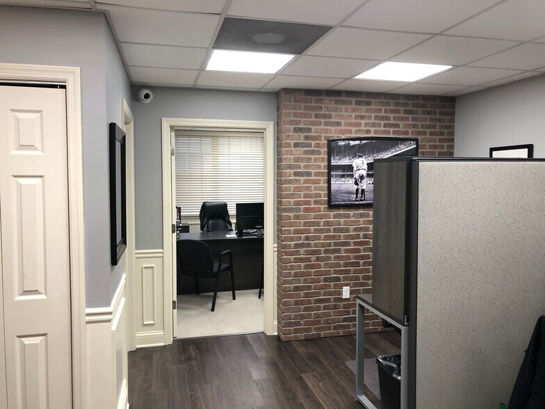 More Photos Of 271 US Highway 46, Fairfield Office For Lease