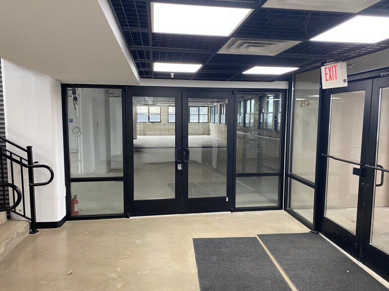 More Photos Of 475 S Jefferson St, Orange Apartments For Sale