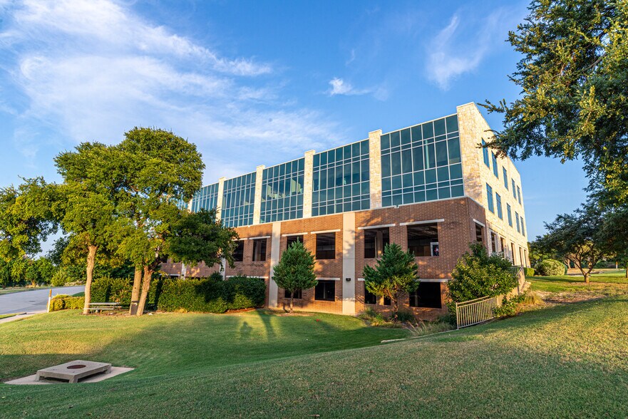 More Photos Of 7210-7290 Virginia Pky, McKinney Unknown For Lease