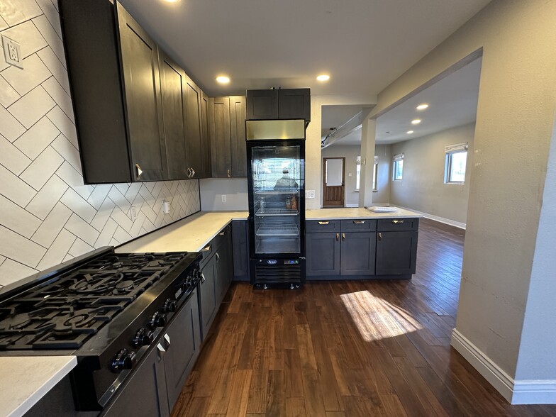 More Photos Of 1735-1737 Franklin Street, Denver Apartments For Sale
