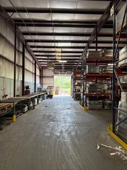More Photos Of 3350 Highway 309 N, Byhalia Warehouse For Sale