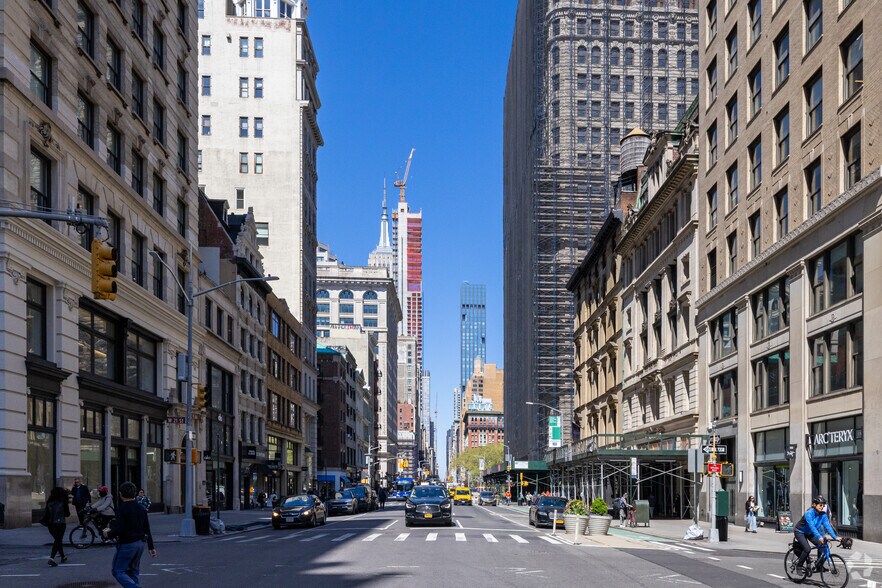 More Photos Of 155 Fifth Ave, New York Office For Lease