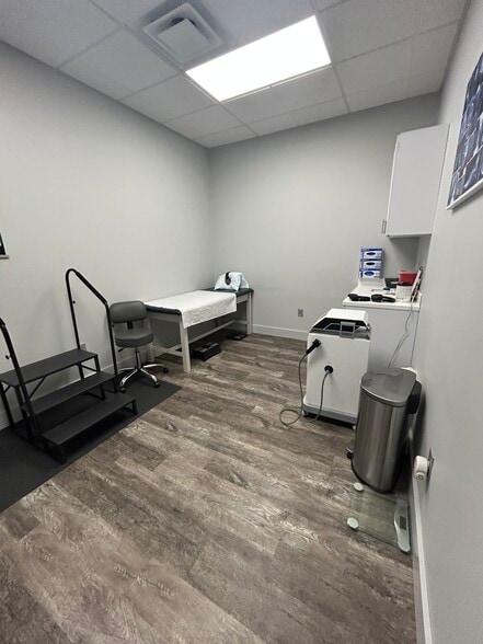 More Photos Of 5175 Morse Rd, Columbus Medical For Lease